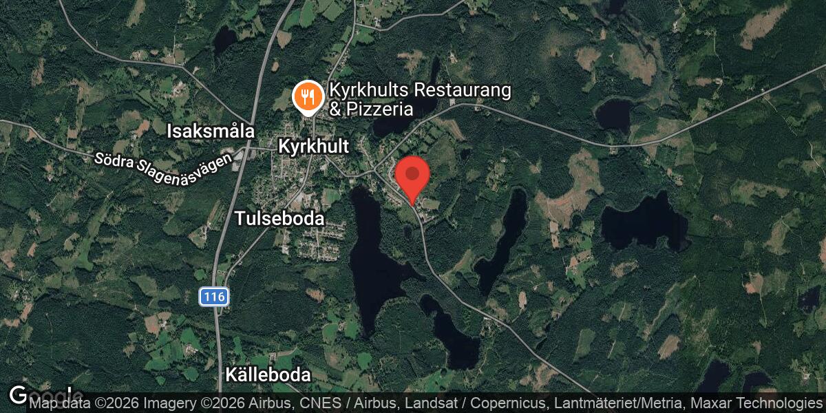 Vägarbete på väg 585 vid Kyrkhult med trafikljusreglering