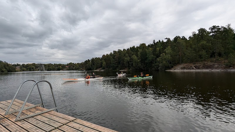 Valloxen: Knivstas sjönära friluftsrum – bad, skog och vattenvård