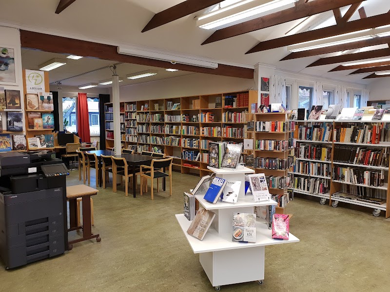 Bokcirkel på Virserums bibliotek – tema Borås Tidnings Debutantpris