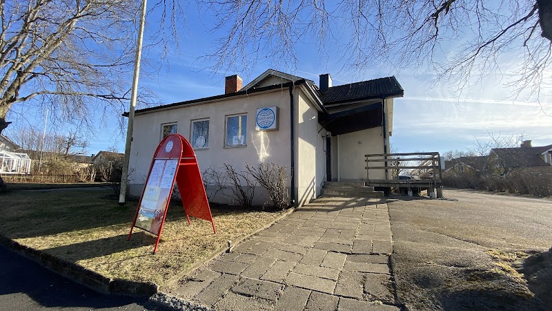 Pappa Sjöhäst — föreläsning om att bära och föda barn som transman