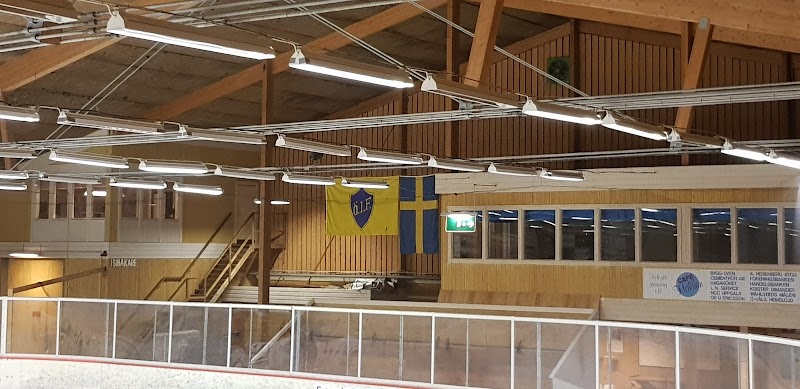 Heby utreder nytt avtal för drift av Lundahallen