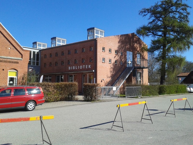 Seniorfika på Västra Ingelstads bibliotek