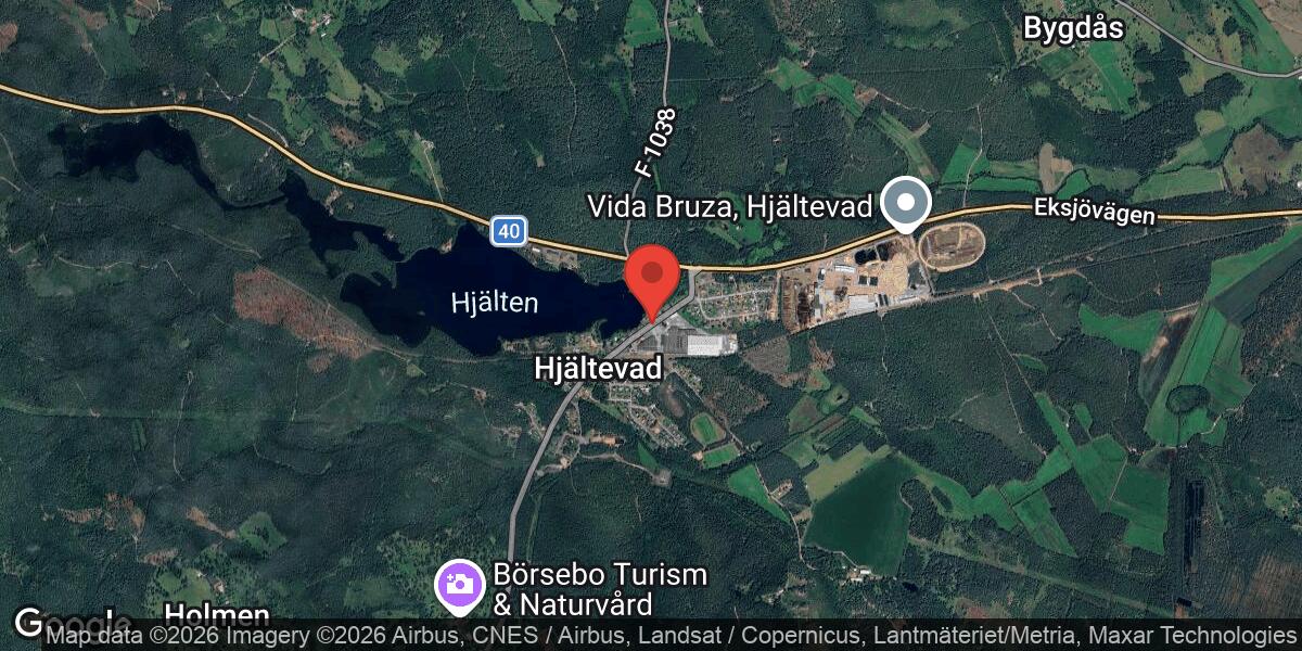 Beläggningsarbete på väg 895 mellan Hjältevad, Stationsvägen och Riksvägen
