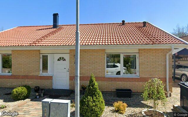 Villa på Fysikgatan 10 i Sjöbo såld för 2 765 000kr