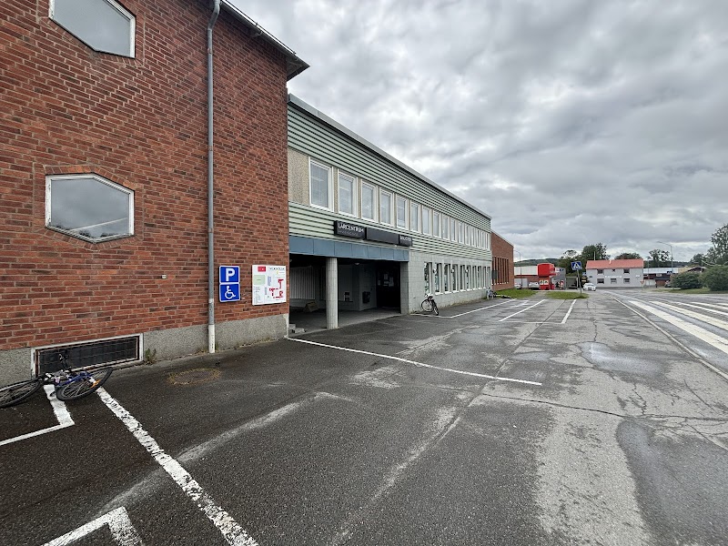 Malå bibliotek: skolans bokrum som också är hela bygden's vardagsrum