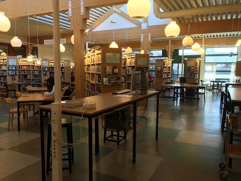 Åva gymnasium – Täbys utbildningsnav för 'bredd och spets'
