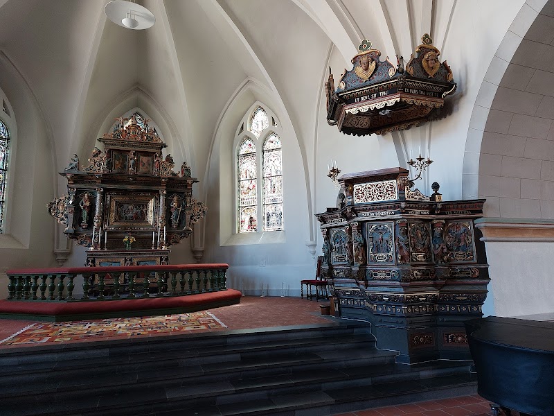 Hörby kyrka – navet som format vår bygd i över 900 år