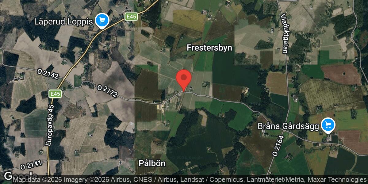 Vägarbete med mätningsarbeten på Väg 2172 mellan Kambol och Magnersbyn