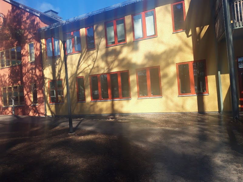 Engagemang och lärande kring bondgården på Vitalisskolan