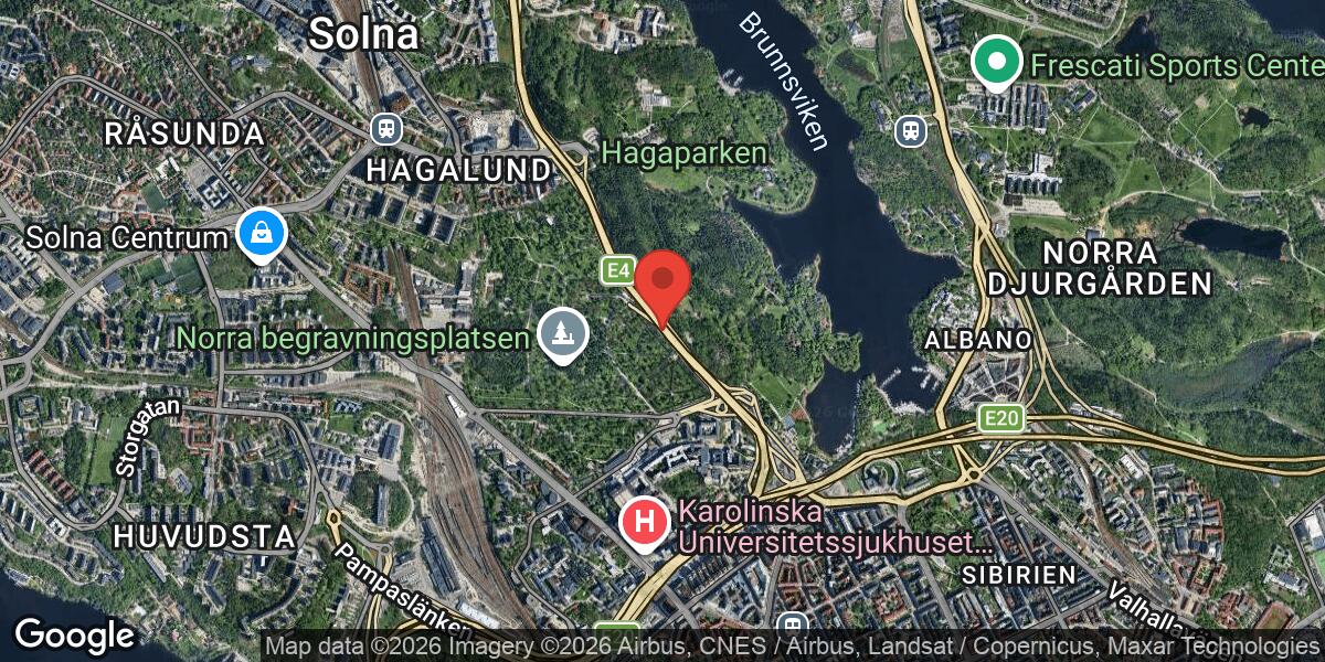 Motorcykelolycka vid Trafikplats Haga Södra på E4 i riktning mot Södertälje