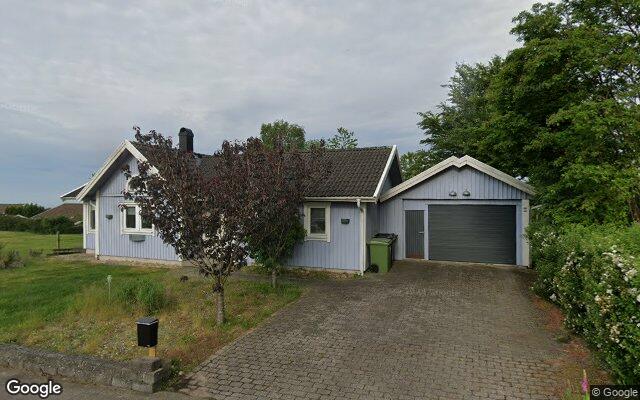 Villa på Ljungvägen 65 i Båstad såld för 2 850 000kr