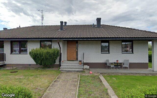 Villa på Moängsvägen 17 i Forshaga såld för 2 300 000kr