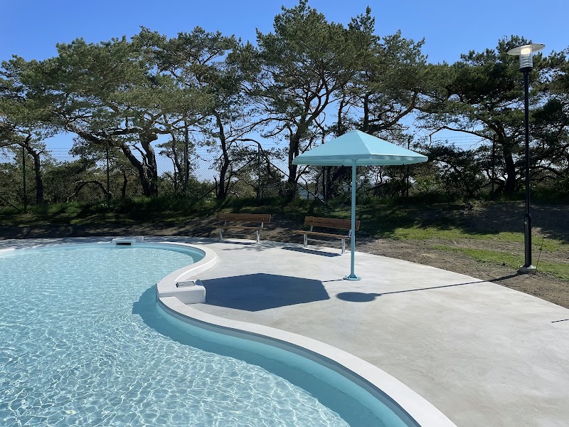 Sommarhäng utanför Tobisviksbadet
