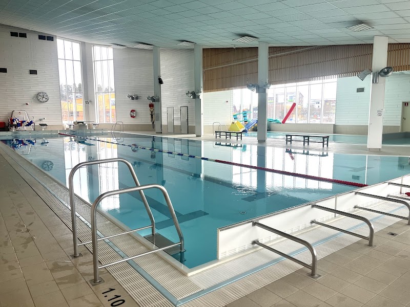 Safiren i Vagnhärad: Trosas simhall – nav för hälsa, gemenskap och framtid