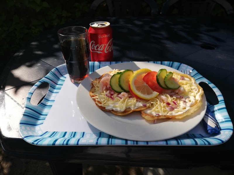 Midsommarfirande vid Berggrenska Gården