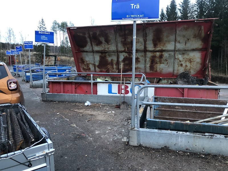 Midsommarstängt på Långskogen ÅVC i Filipstad