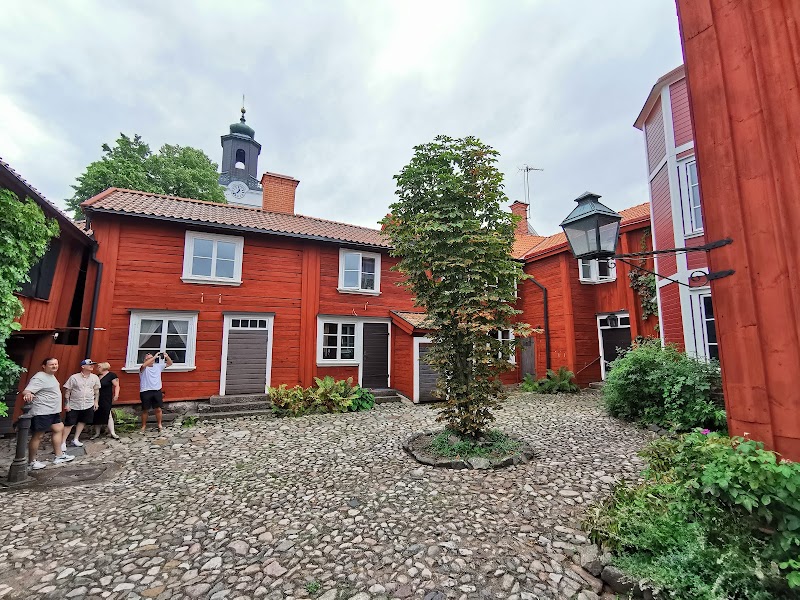 Sommarvisningar på Aschanska gården