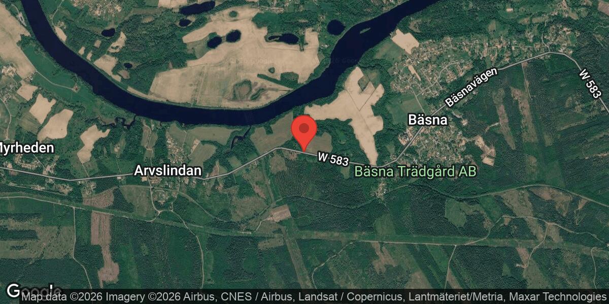 Trafikolycka med två personbilar vid Bäsna – väg 583 avstängd under räddningsinsats