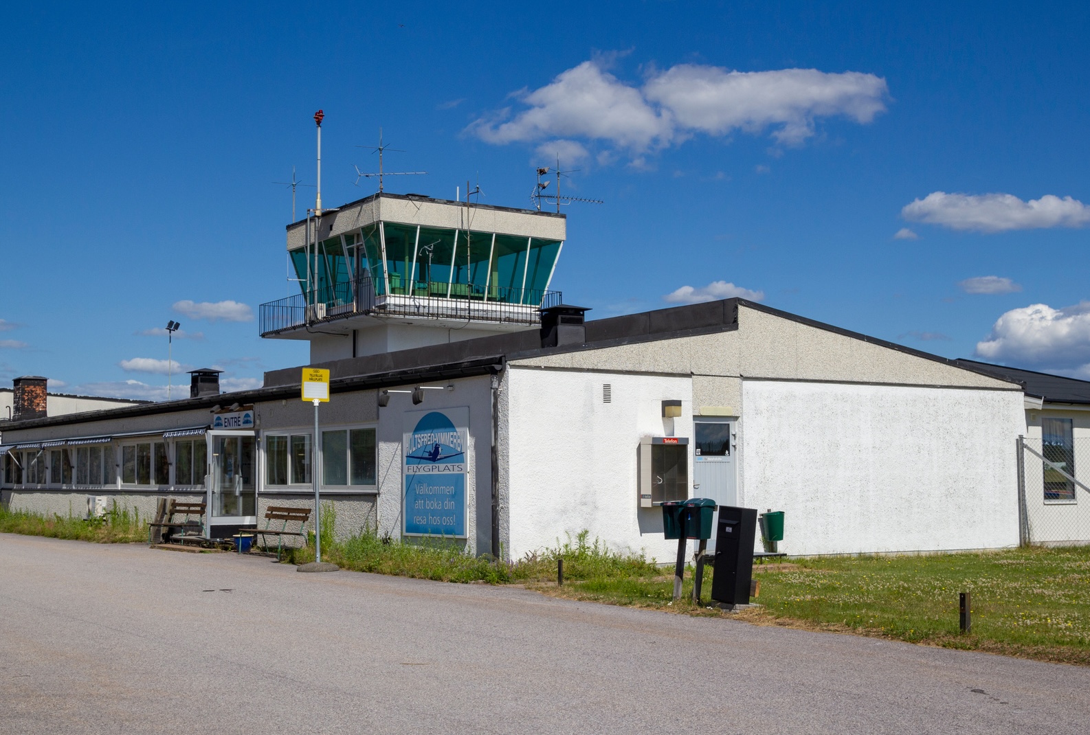 Eldrivet flygplan mellanlandade i Storvik under 5600 km-turné