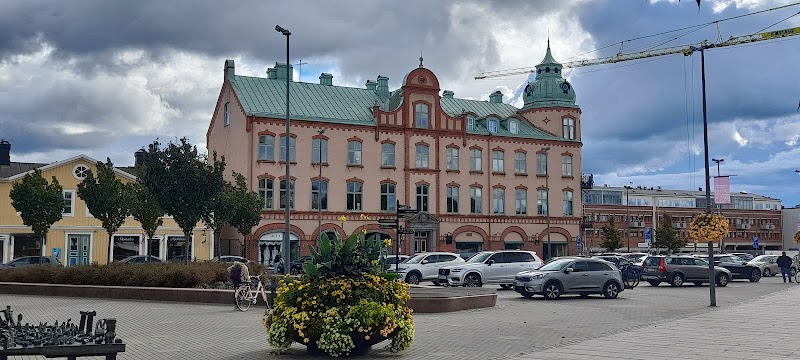 Kortdagsöversikt: Milt väder och internationell utveckling