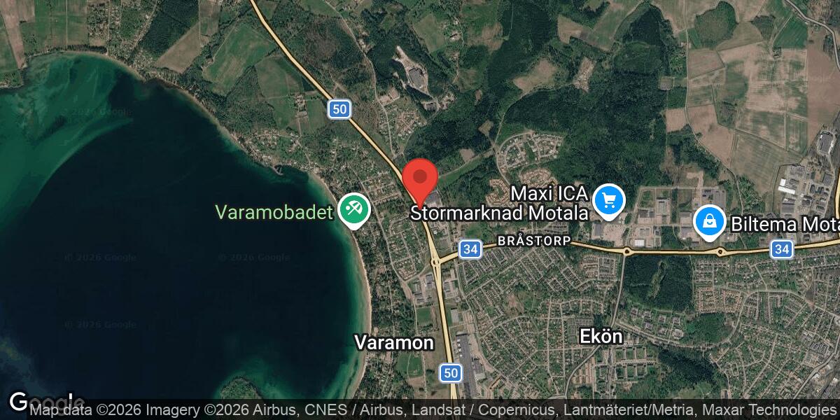 Trafikolycka med tungt fordon på Väg 50 vid Motala Norra