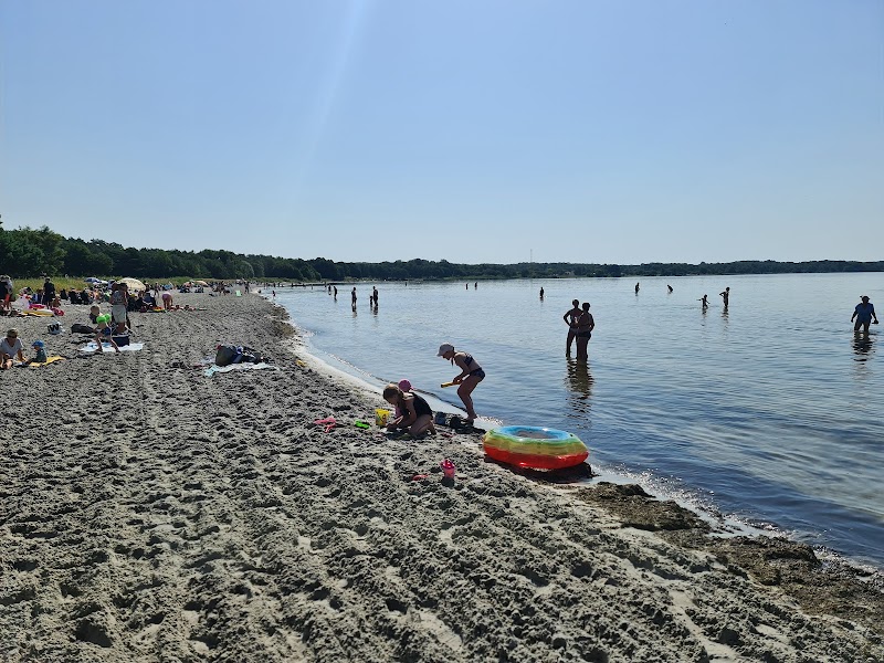 Sölvesborgs badplatser – tips för parkering och en bättre sommarupplevelse