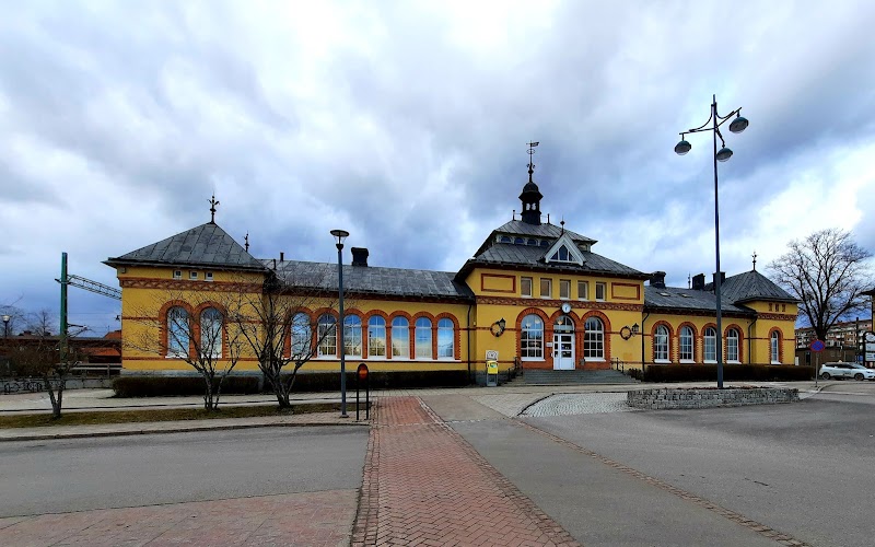 Snabbkollen: regn, musik ikväll och helgmarknad