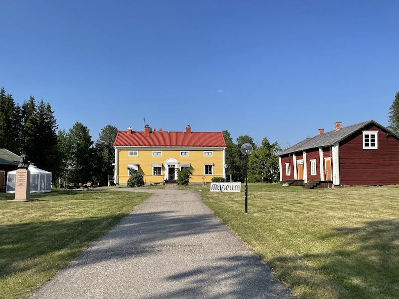 Laestadius i Pajala: pörtet, prästgården och bygdens kulturarv