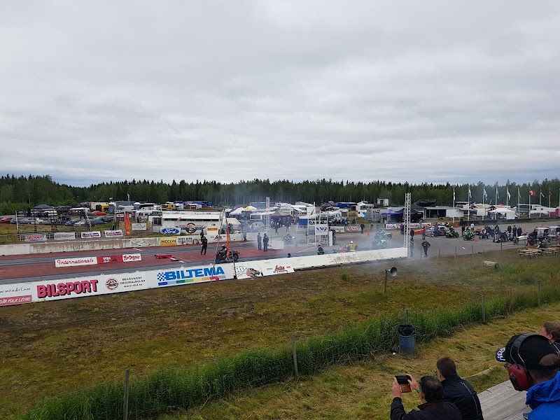 Midnight Race Week på Pite Dragway