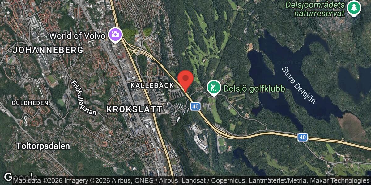 Trafikolycka med flera fordon på Väg 40 mellan Kallebäcksmotet och Delsjömotet