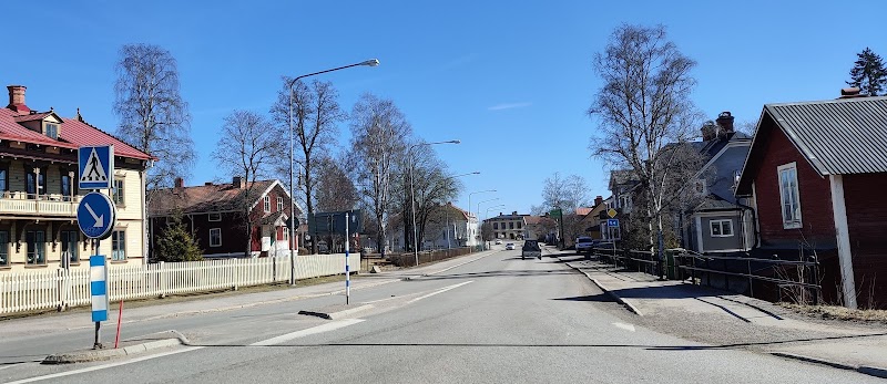 Soligt och fullspäckat: snabba väder- och evenemangsuppdateringar