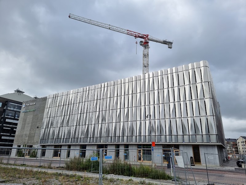 Västerås stad bjuder in till enkät om trygghet i parkeringshus
