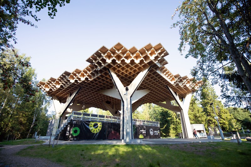 Teaterresa till Hupisari sommarteater i Uleåborg