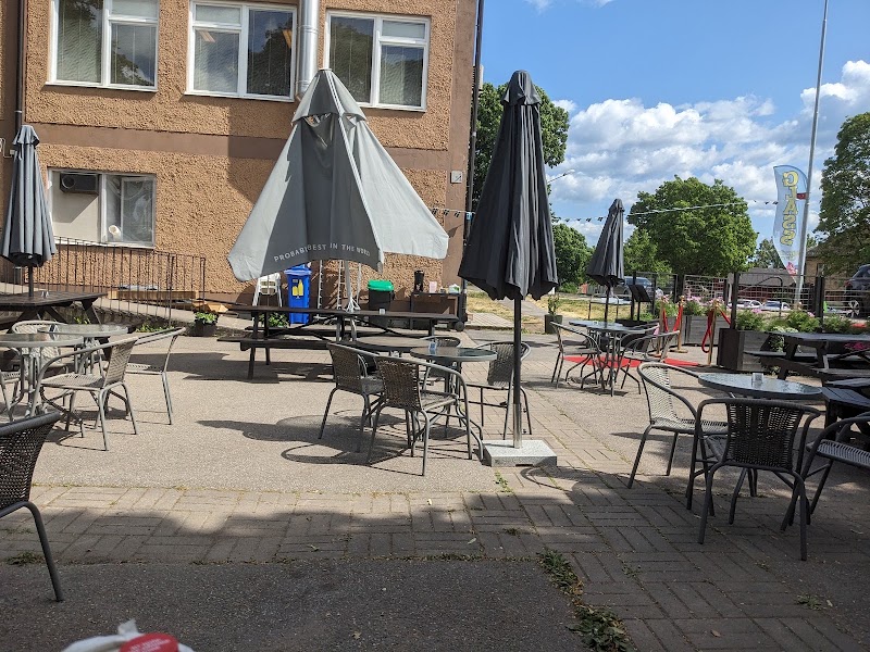 Trubadurkväll på Mitt i Går'n