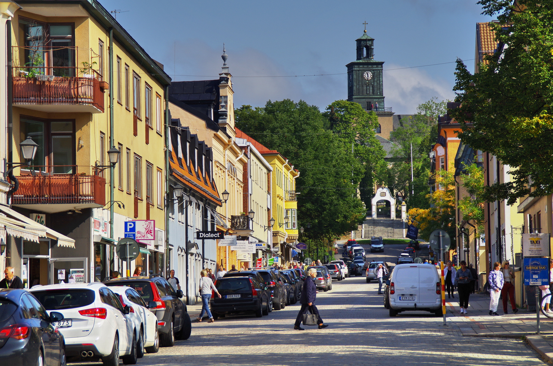 Kort sammanfattning: väder, jobbmässa och dagens teman