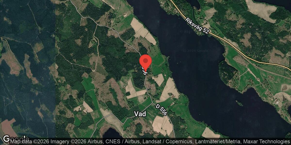 Nedfallet träd på väg 556 påverkar framkomligheten mellan Skeppmyrelund och Vad