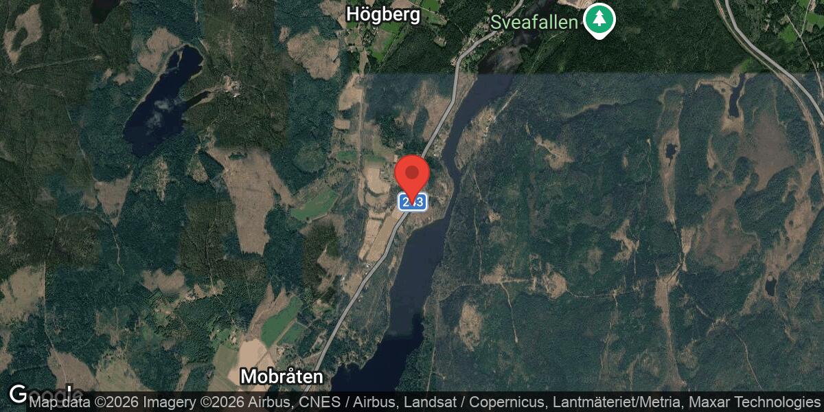 Olycka med personbil och älg vid Älgåsen påverkar väg 243