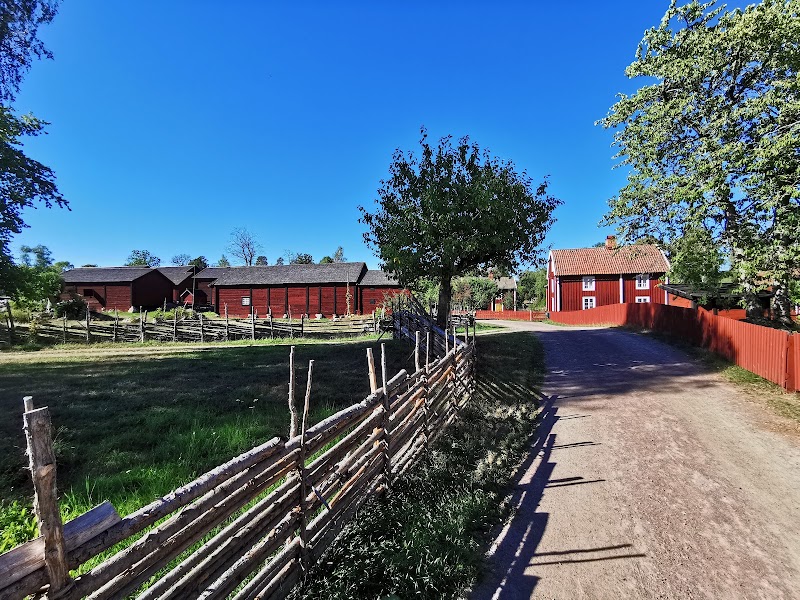 Gammeldags slåttergille i Stensjö by
