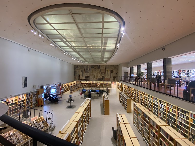 Bin på taket: biodling på Västerås stadsbibliotek