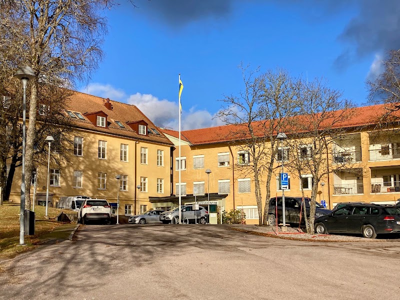 Varmvattenbassängen i Bäckefors öppnar igen i höst