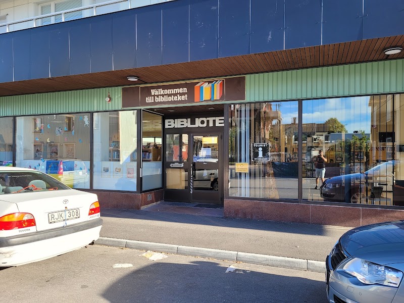 Läs med hund på Vingåkers bibliotek