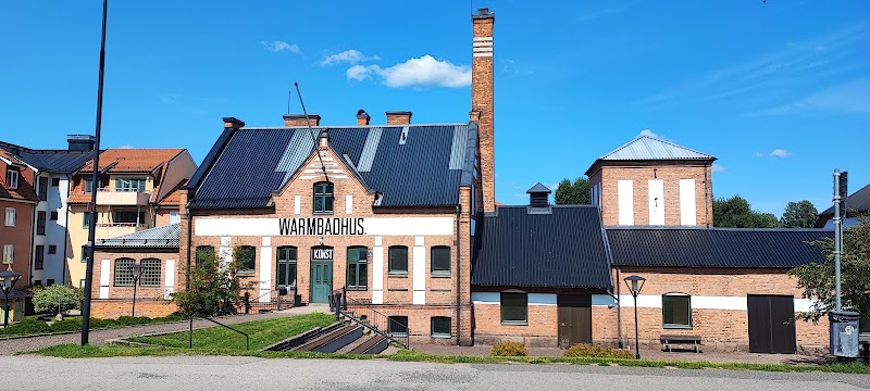 Salong Ärt-iga damer på Warmbadhuset