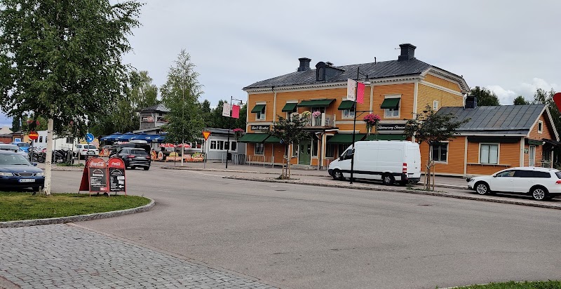 Kort dagsrapport: väder, temadagar och viktiga nyheter