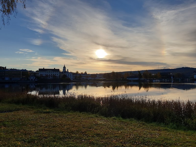 Nattviken: Härnösands inre hamn, vardagsrum och framtidsrum