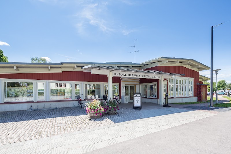 Lunchvisning: Seriesommar
