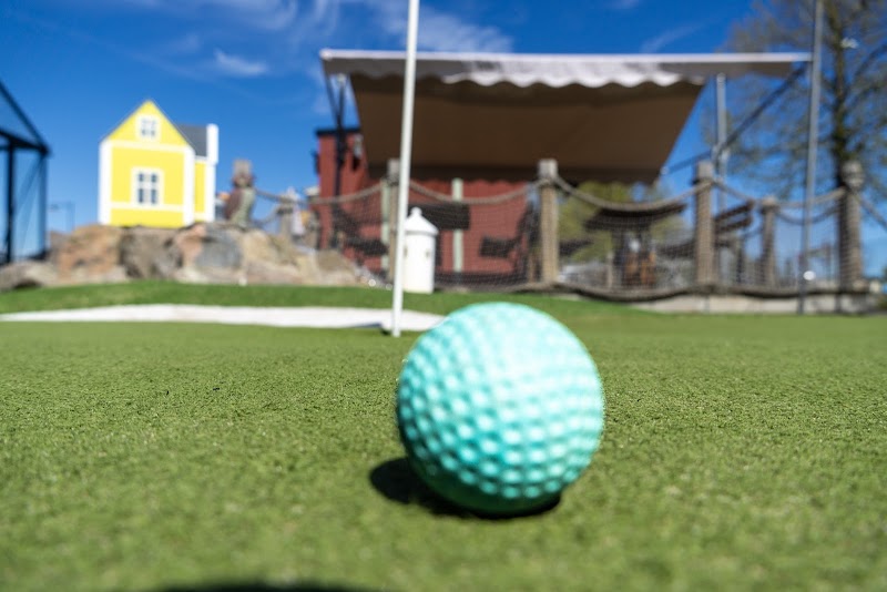 Trosa Äventyrsgolf – äventyrsgolf och glasscafé