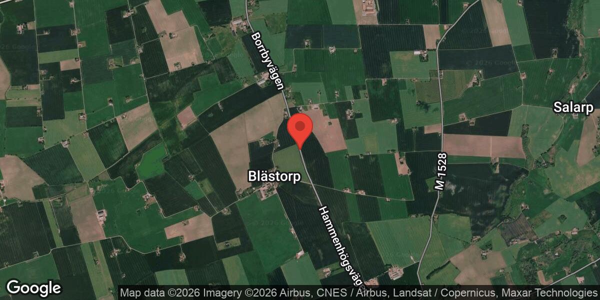 Brand i personbil på väg 1527 mellan Borrby Byåra och Hammenhög