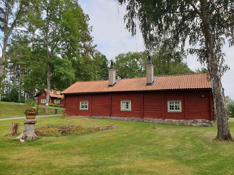 Servering och loppis på Trostorp