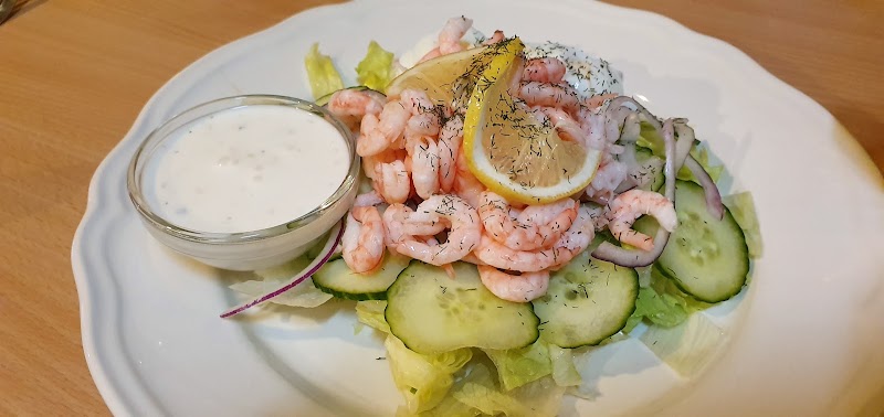 Sommarkören sjunger på Café InBetween