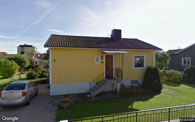 Villa på Lindvägen 6 i Köping såld för 1 835 000kr